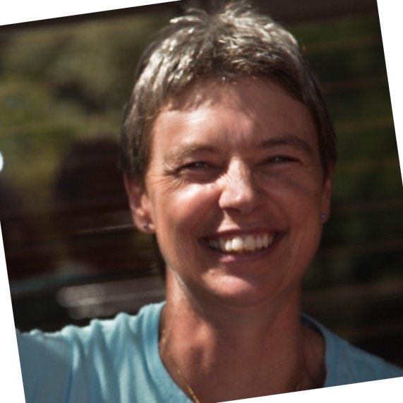 Photo of Dr Alison Asche
